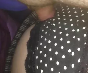 Rosyjski facet i jego dziewczyna po pas sex z dziewica darmowe filmy suka