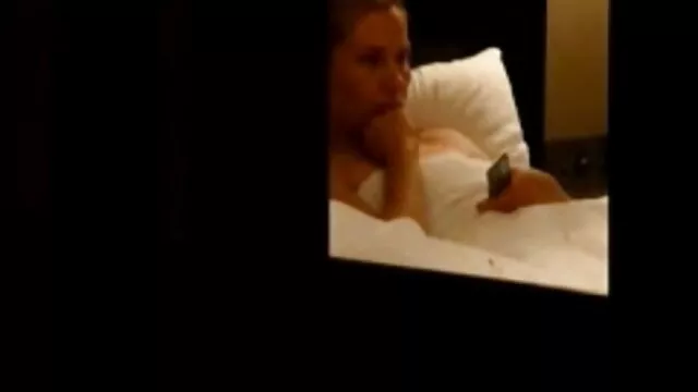 Trójka filmy z nastolatkami za darmo na łóżku z dildo, zabawy