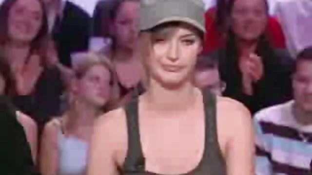 Zatwierdzone ostrze sex w pracy darmowe filmy maszyn olejowych