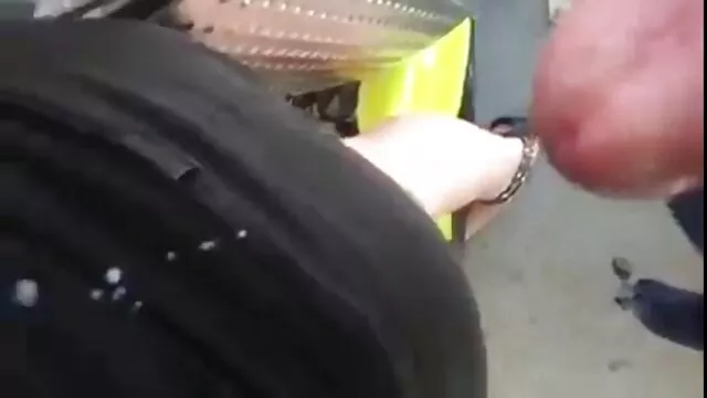Dominującą dziewczyna darmowe filmy starsze panie jest współgospodarzem, a także jego