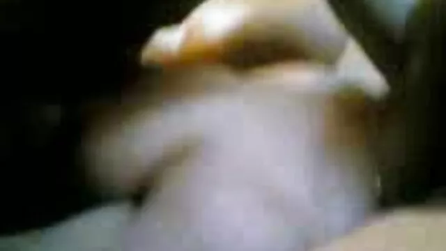 Jego dziewczyna budzi się, gdy blondynka darmowe pełnometrażowe filmy erotyczne