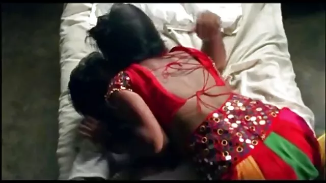 Słuchaj, on darmowy filmik sex jest gangsterem. -filmy porno retro