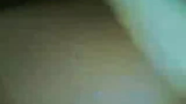 Trochę nieśmiała, ale z otwartymi darmowe filmy sex z koniem nogami